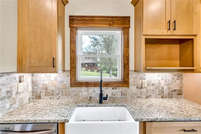 $495,000 | 394 Bear Den Road, Sparta, NC 28675