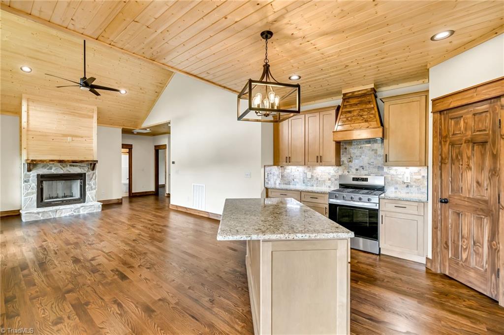 394 Bear Den Road Sparta, NC 28675 - Photo 16 of 48