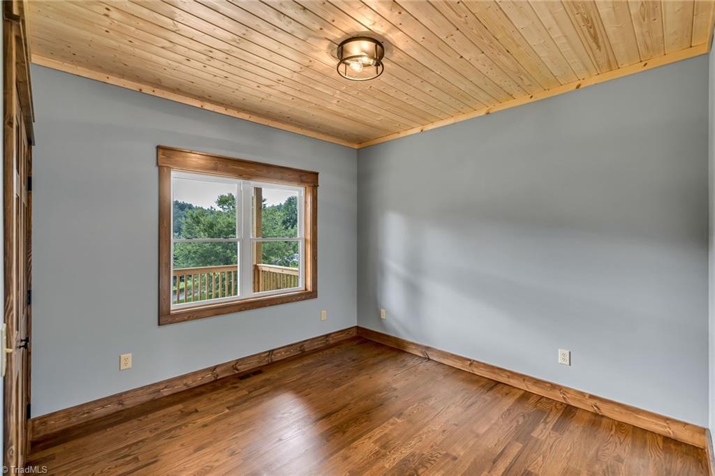 394 Bear Den Road Sparta, NC 28675 - Photo 24 of 48