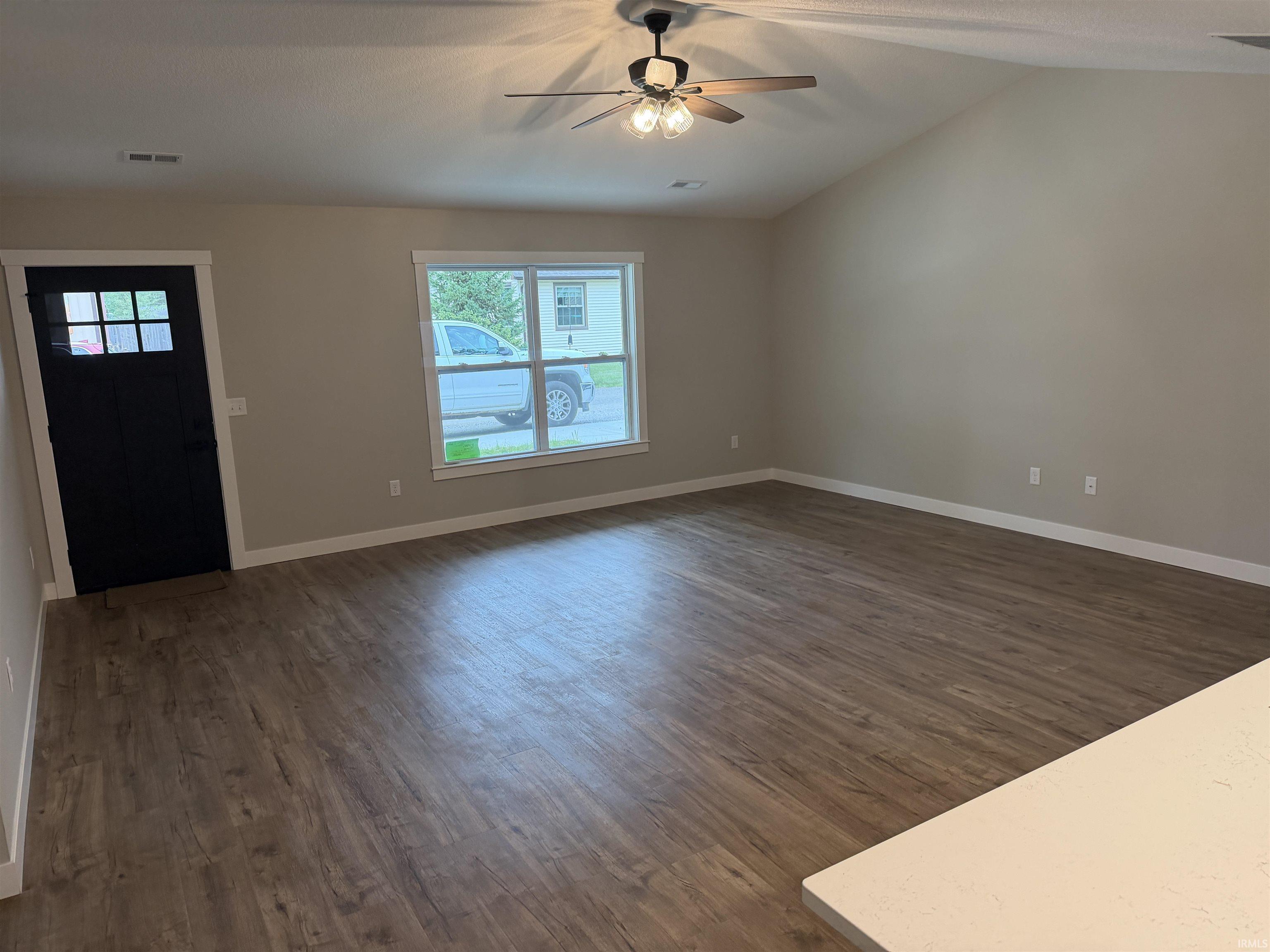 907 Dorwin Street Decatur, IN 46733 - Photo 5 of 12