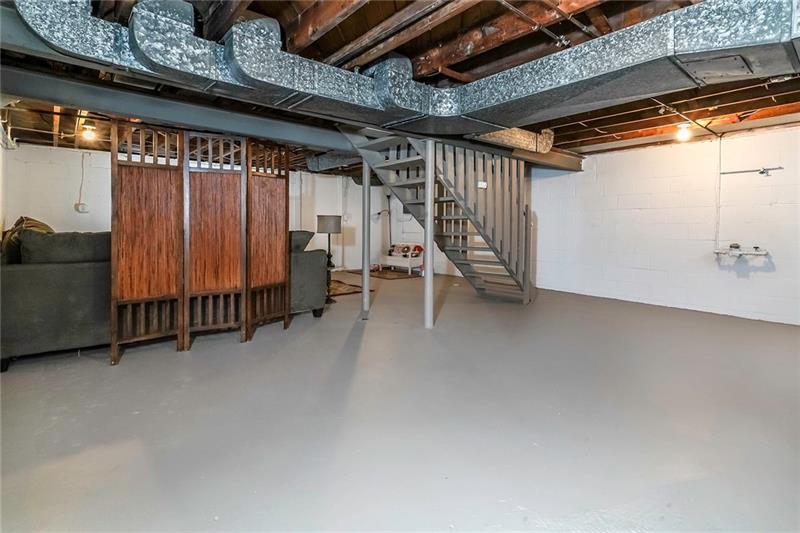 157 Poplar Ridge Road Pittsburgh, PA 15235 - Photo 15 of 19 Gallery Image 15