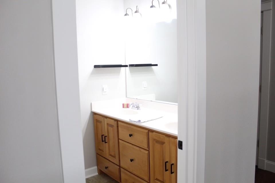 440 Stewart Road Eads, TN 38028 - Photo 20 of 25 Bathroom featuring vanity