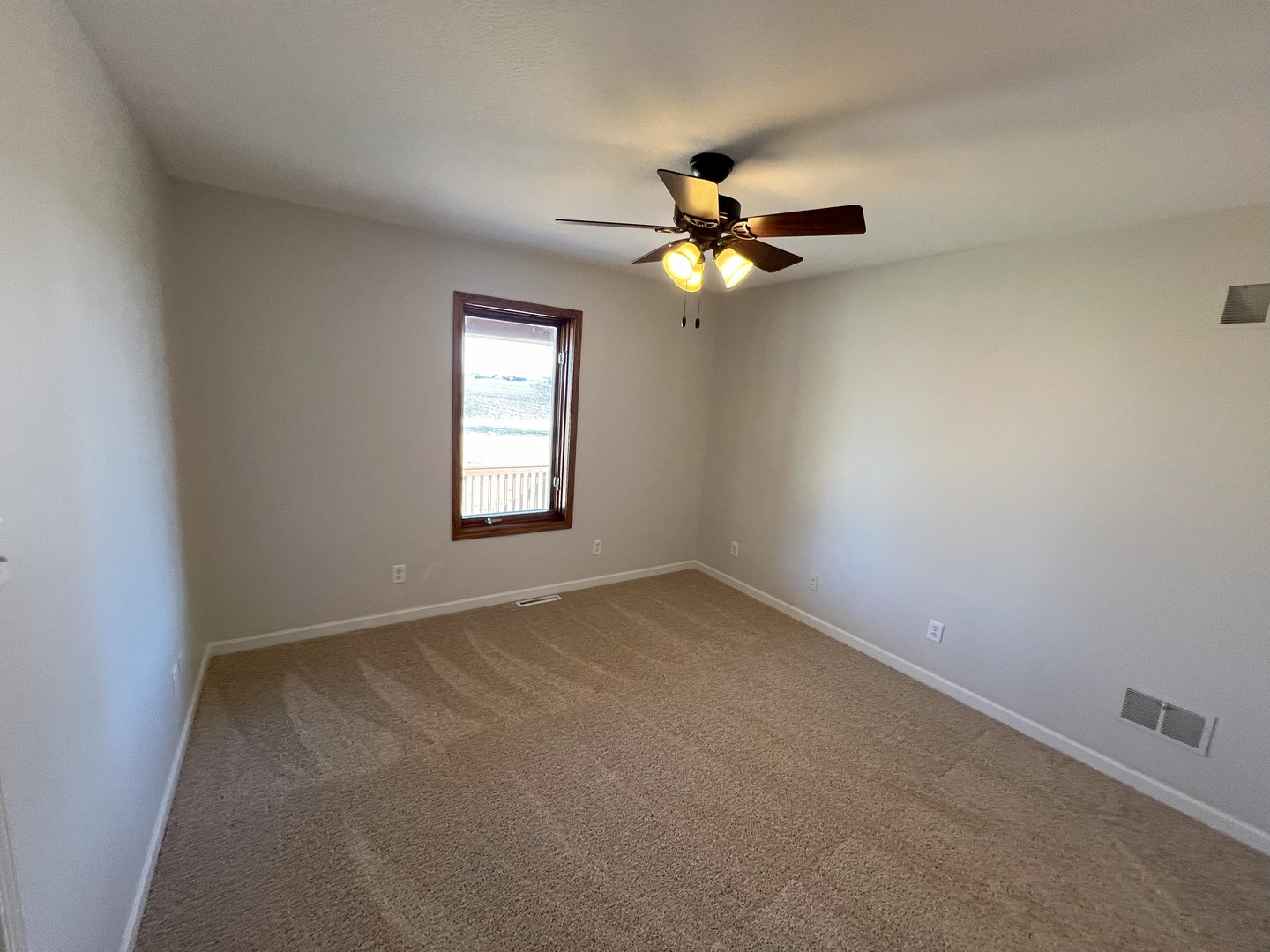37432 South Macks Road Wilmington, IL 60481 - Photo 17 of 45 Gallery Image 17
