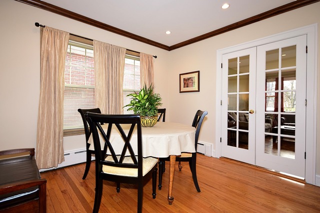 538 Byrd Road Riverside, IL 60546 - Photo 6 of 24 a dining room with furniture and window