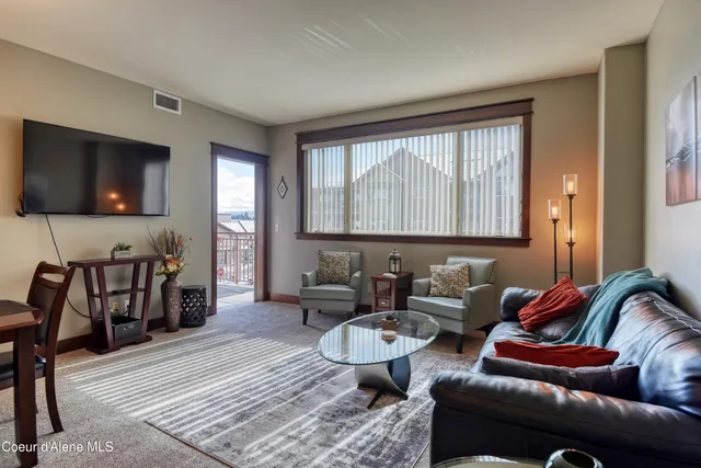 $615,000 | 2051 North Main Street, Unit 208, Coeur D'Alene, ID 83814