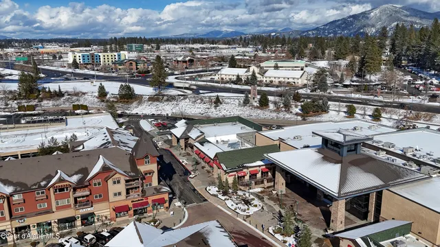 $615,000 | 2051 North Main Street, Unit 208, Coeur D'Alene, ID 83814