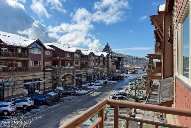 $615,000 | 2051 North Main Street, Unit 208, Coeur D'Alene, ID 83814