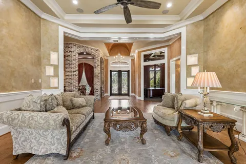 $2,600,000 | 27306 Owosso Court, Spring, TX 77386