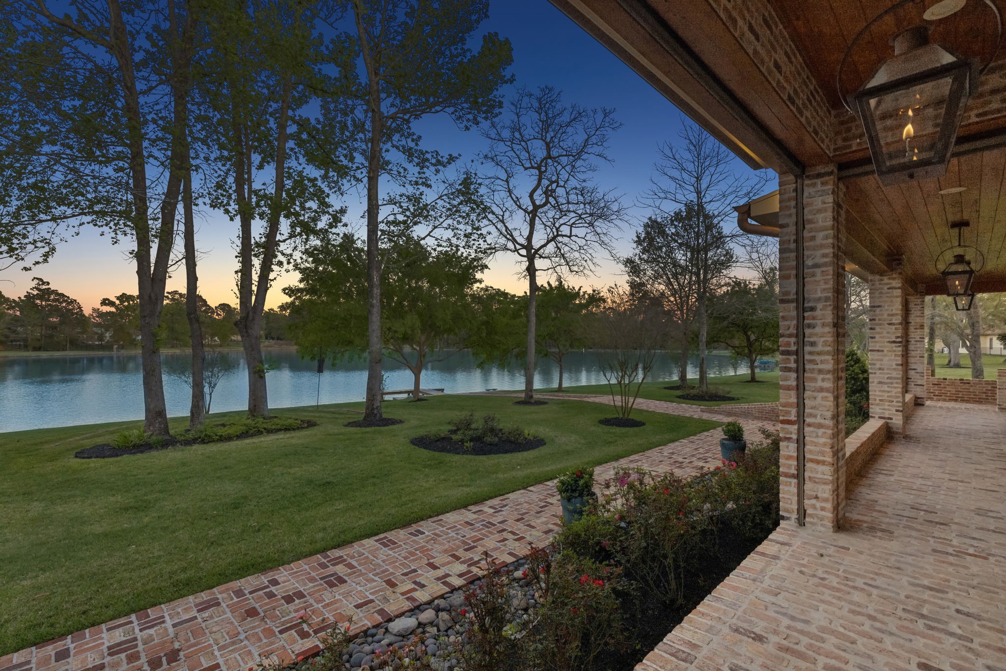 27306 Owosso Court Spring, TX 77386 - Photo 2 of 36 a view of a park with large trees