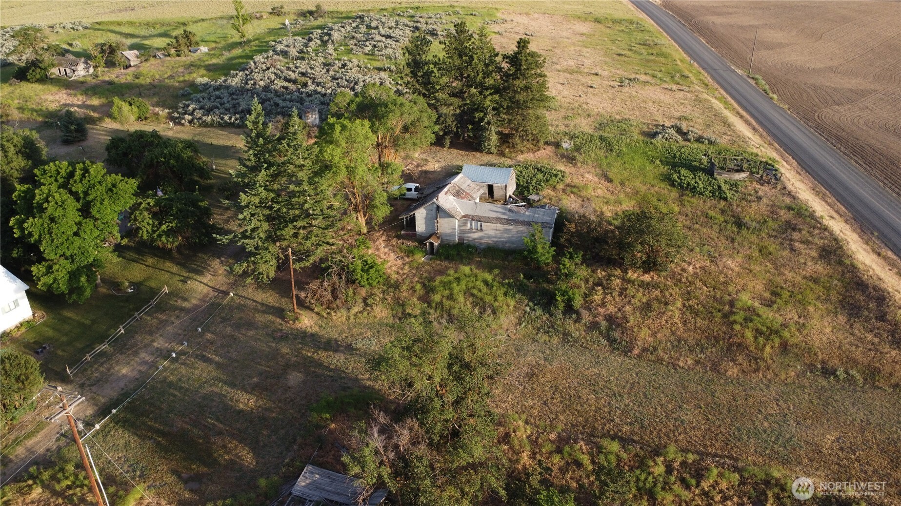 39681 Bluestem Road East Davenport, WA 99122 - Photo 16 of 20