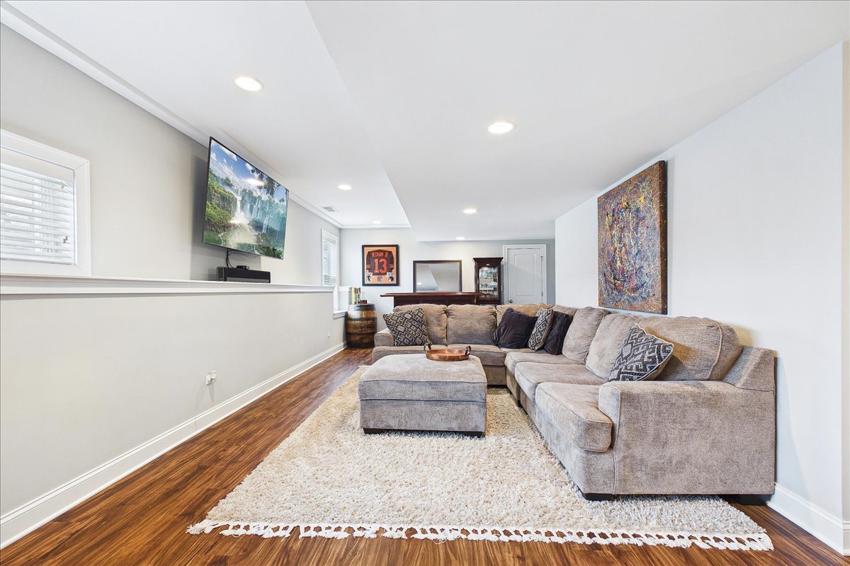811 Michigan Street Wheaton, IL 60187 - Photo 23 of 33 a living room with furniture and a wooden floor