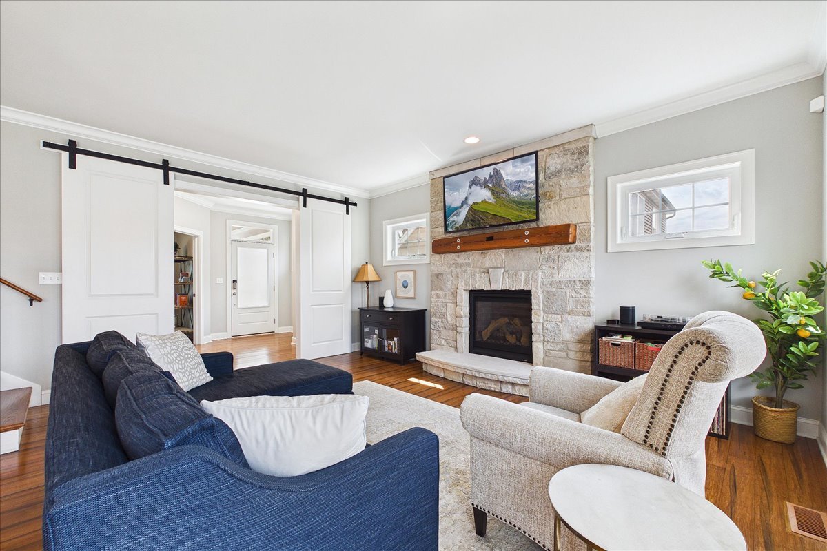 811 Michigan Street Wheaton, IL 60187 - Photo 6 of 33 a living room with furniture fireplace and a large window