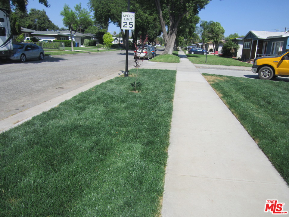 4876 Beatty Drive Riverside, CA 92506 - Photo 13 of 28