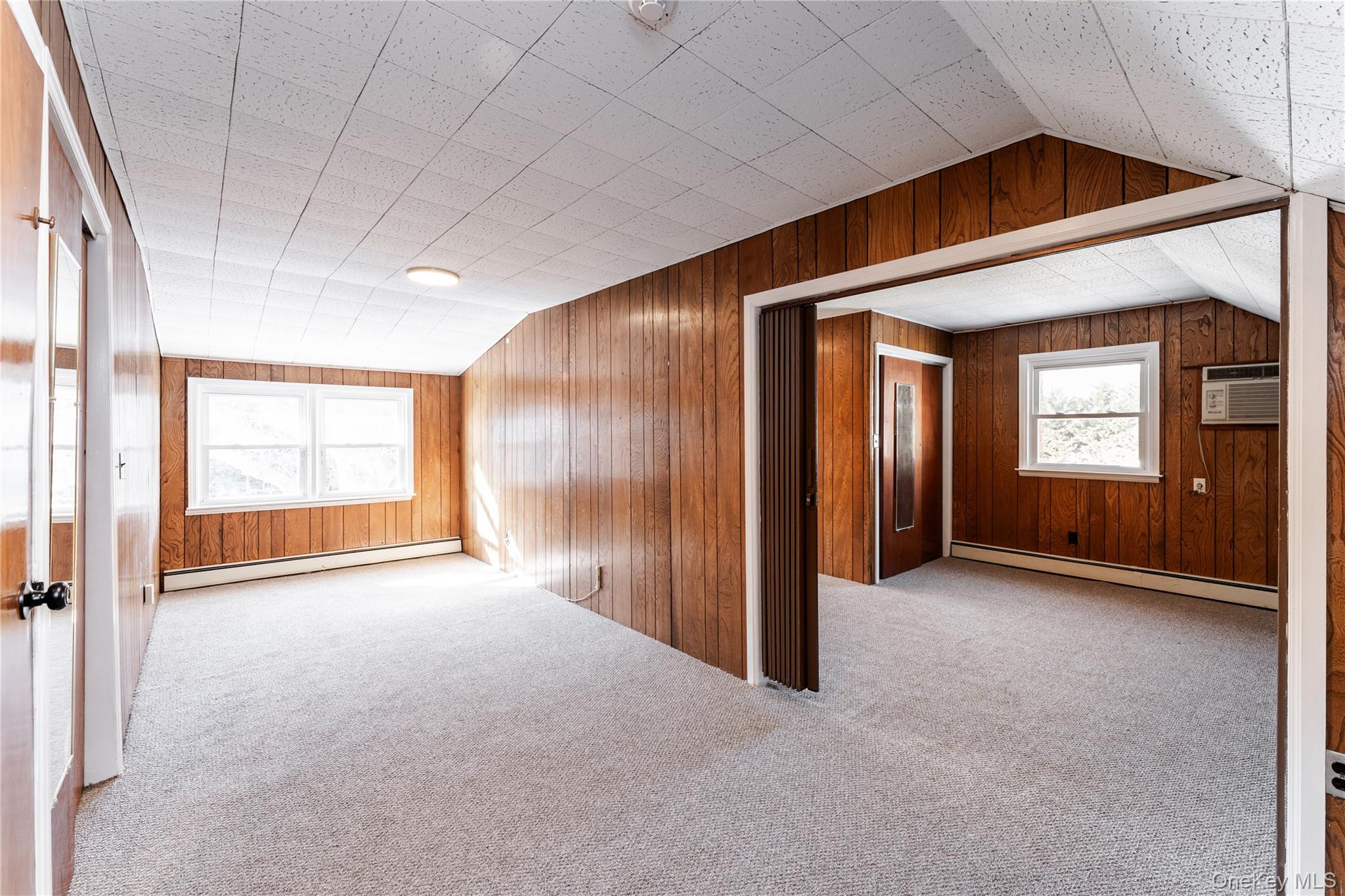 84 Russell Road Garden City, NY 11530 - Photo 18 of 26