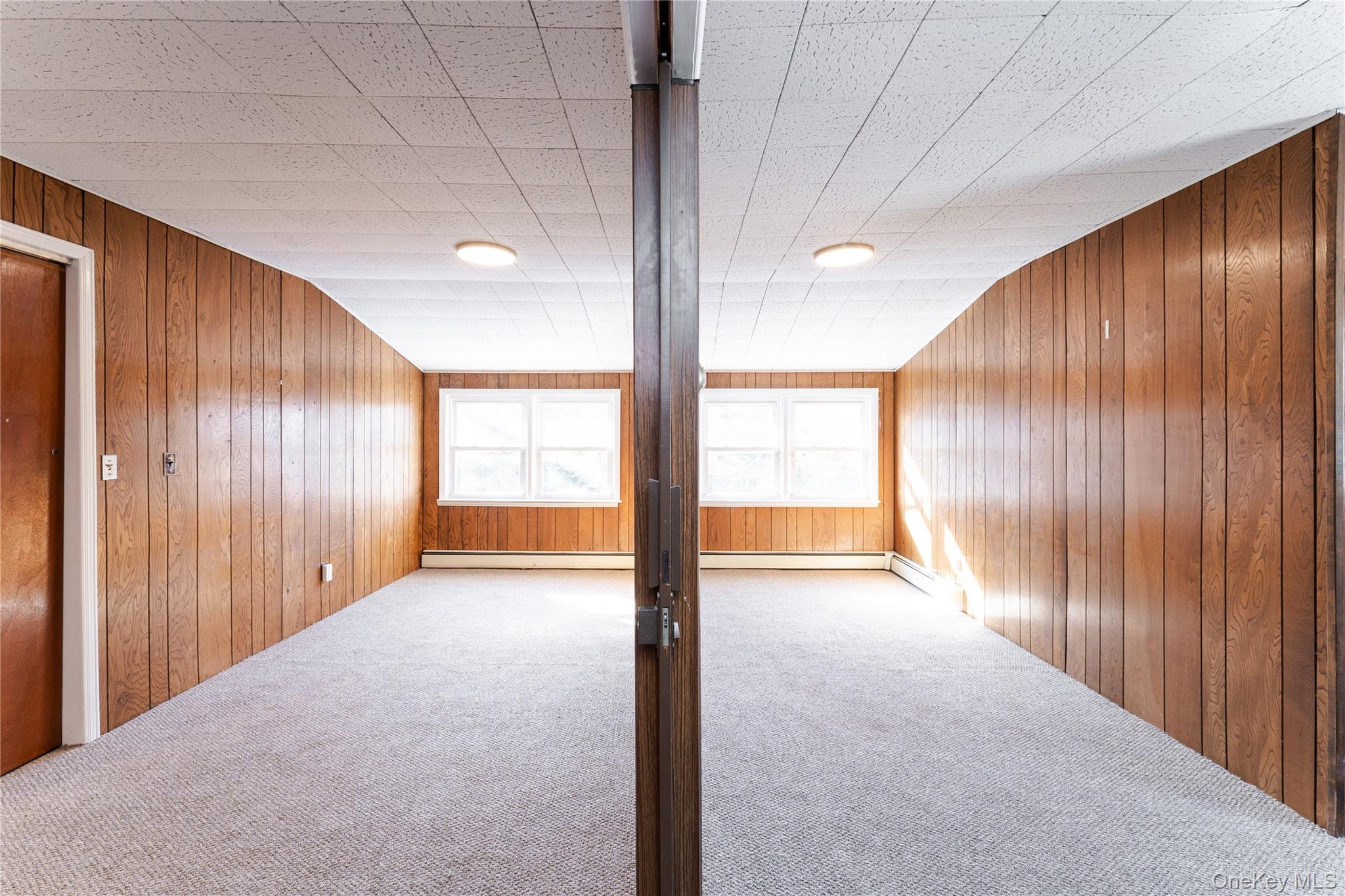 84 Russell Road Garden City, NY 11530 - Photo 19 of 26