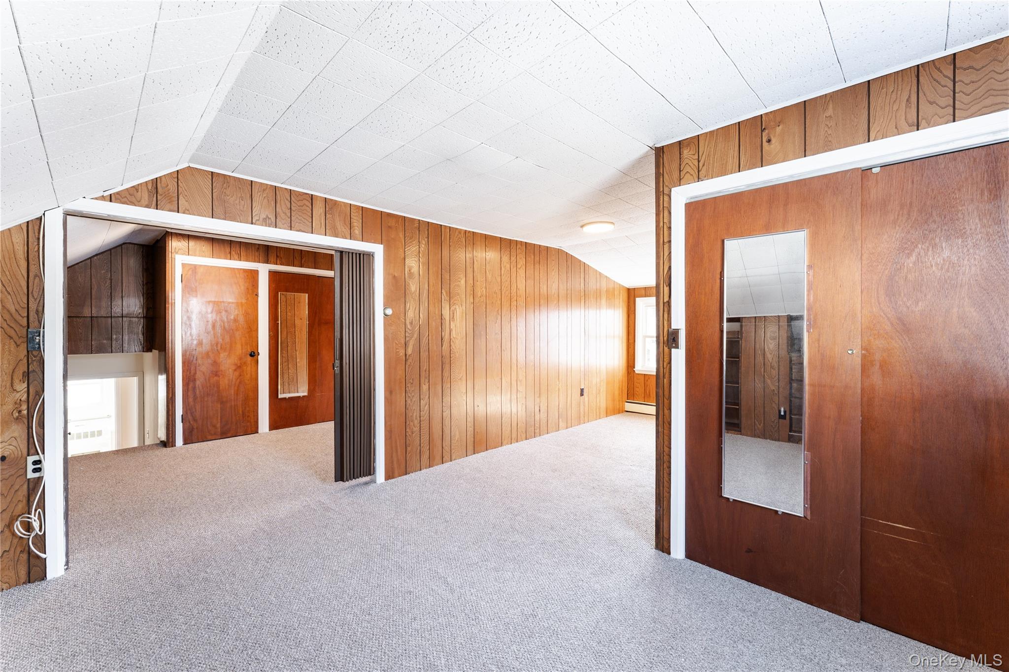 84 Russell Road Garden City, NY 11530 - Photo 20 of 26