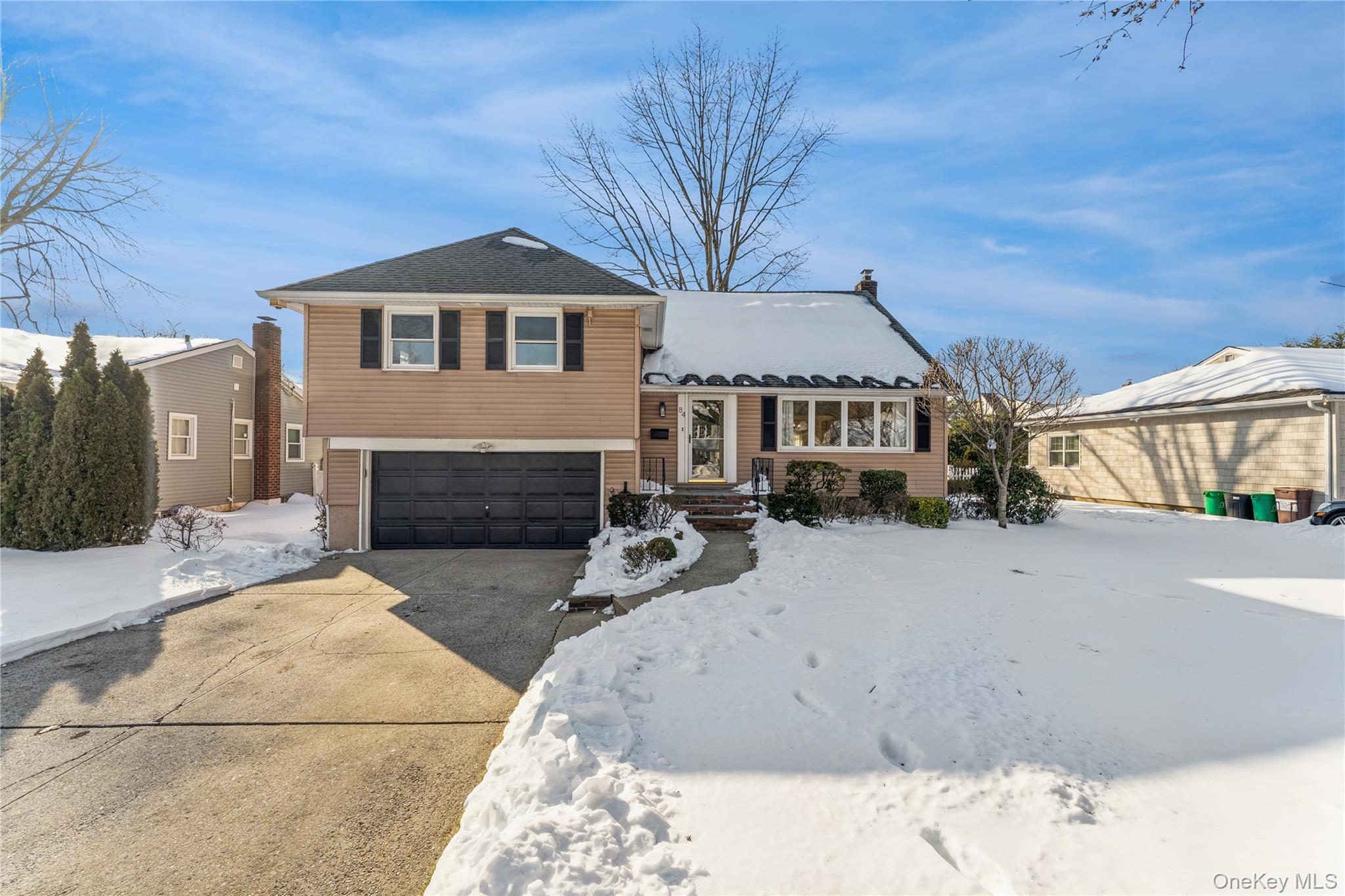 84 Russell Road Garden City, NY 11530 - Photo 26 of 26