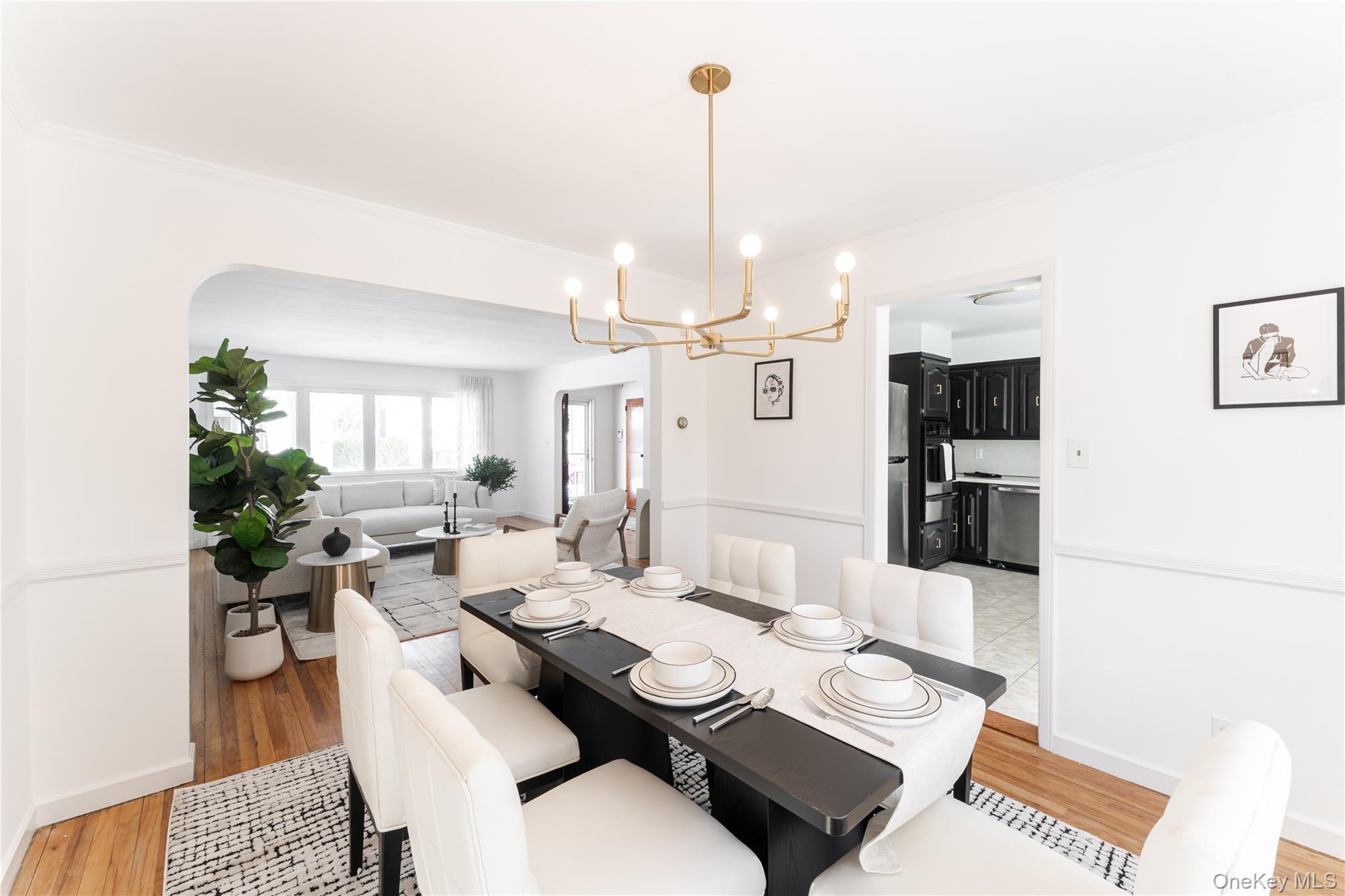 84 Russell Road Garden City, NY 11530 - Photo 9 of 26