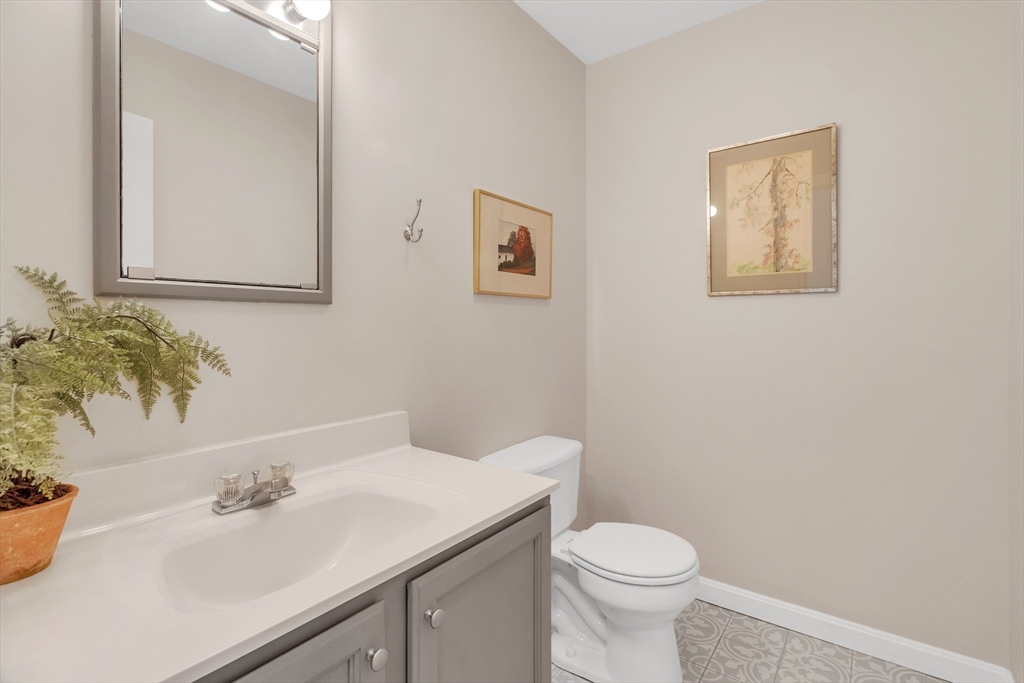 55 Woodlot Road Amherst, MA 01002 - Photo 17 of 35 Gallery Image 17