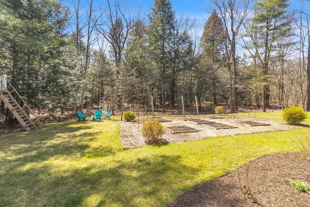 55 Woodlot Road Amherst, MA 01002 - Photo 31 of 35 Gallery Image 31