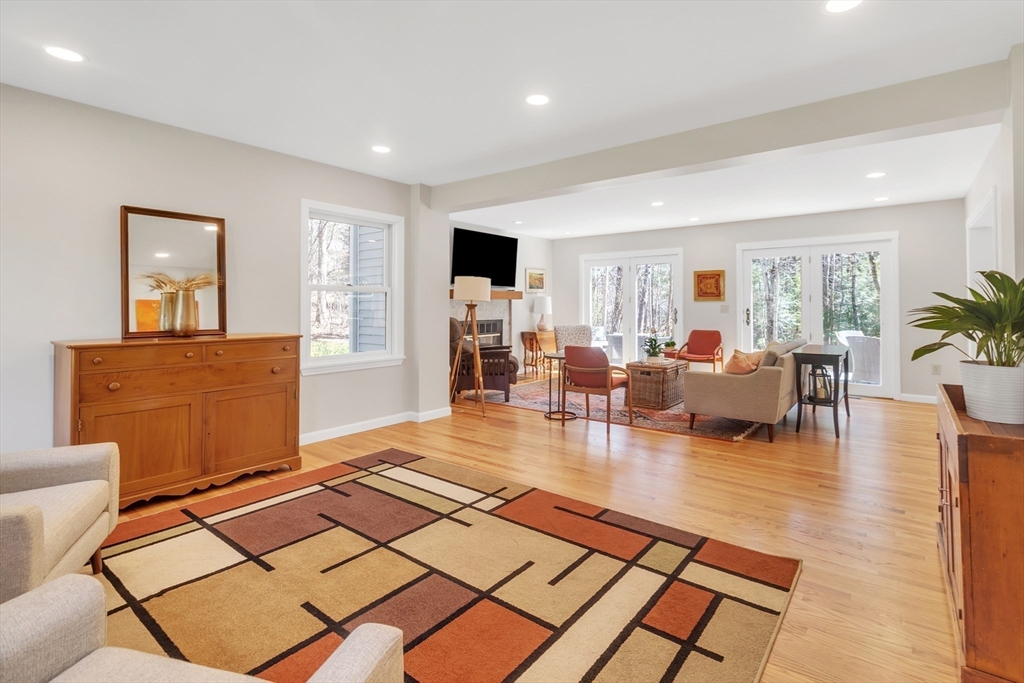 55 Woodlot Road Amherst, MA 01002 - Photo 5 of 35 Gallery Image 5