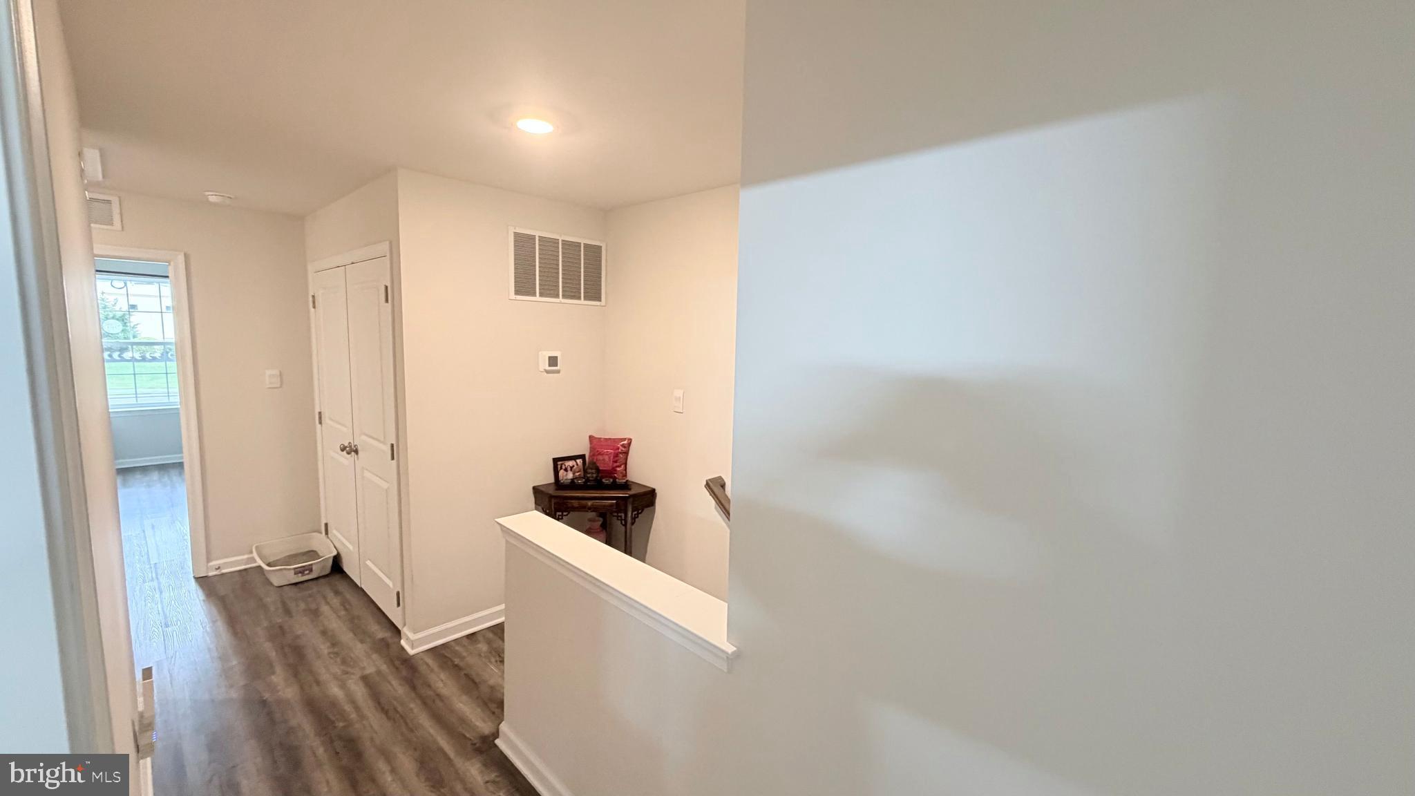 20 Nelsons Way Westampton, NJ 08060 - Photo 20 of 23 a room with wooden floor and furniture