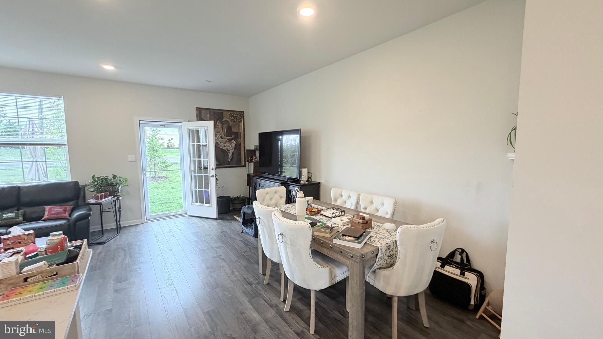 20 Nelsons Way Westampton, NJ 08060 - Photo 5 of 23 a view of a livingroom with furniture and a flat screen tv