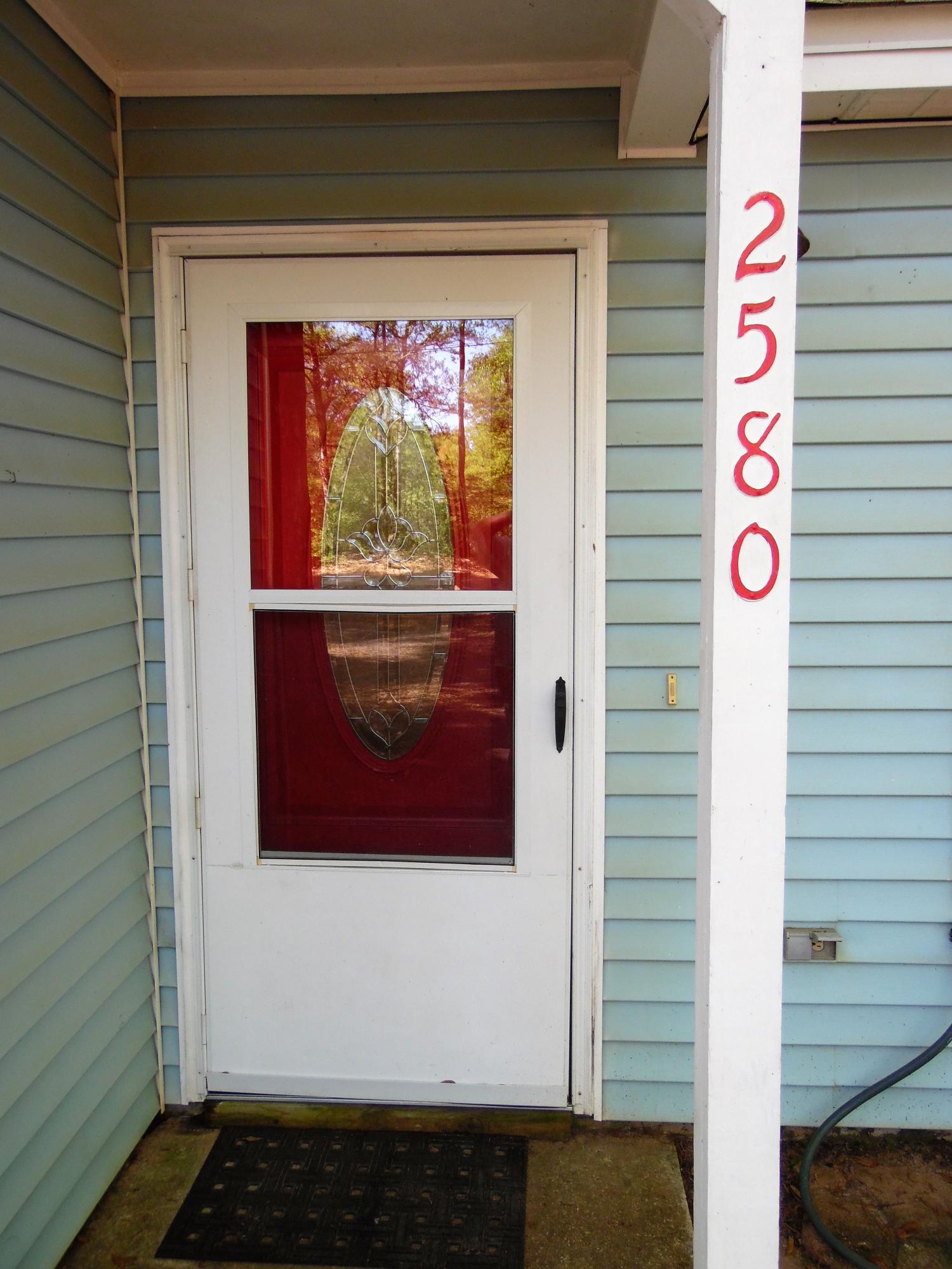 2580 Kingston Road Crestview, FL 32536 - Photo 2 of 20 a view of front door