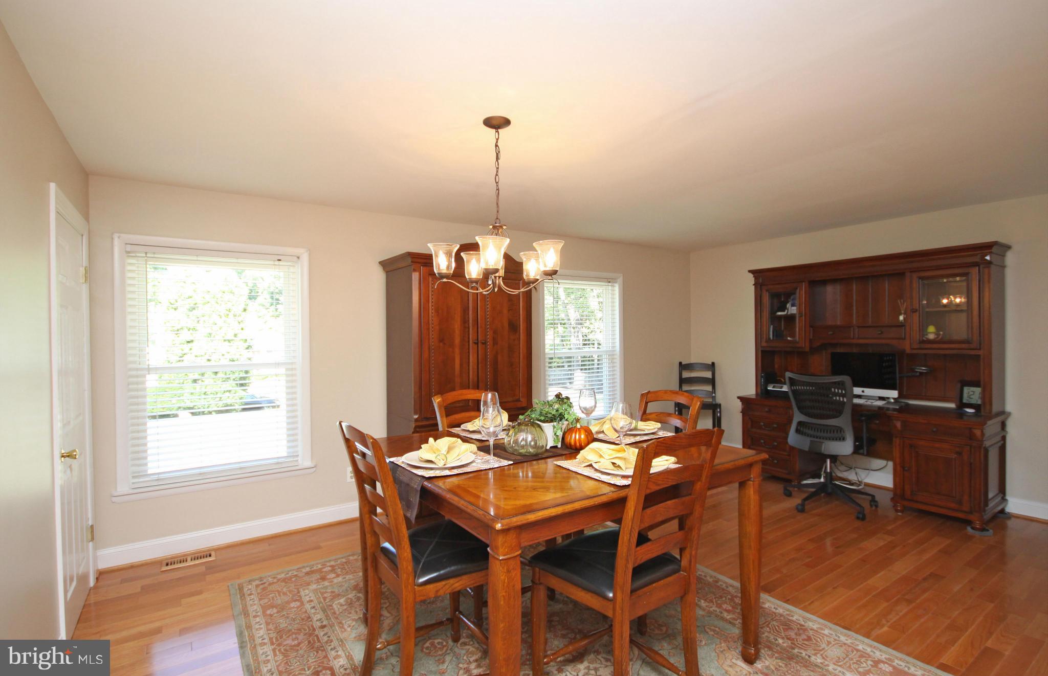 28 Sheridan Road Arnold, MD 21012 - Photo 11 of 30 Dining Room