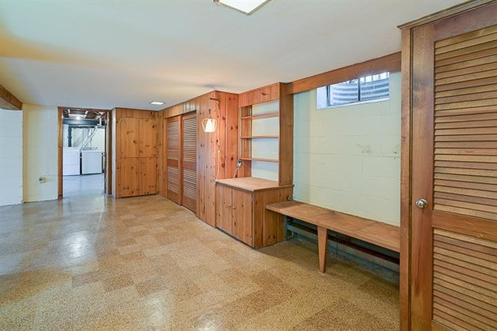 905 Robin Road Ann Arbor, MI 48103 - Photo 26 of 35 Photo 26