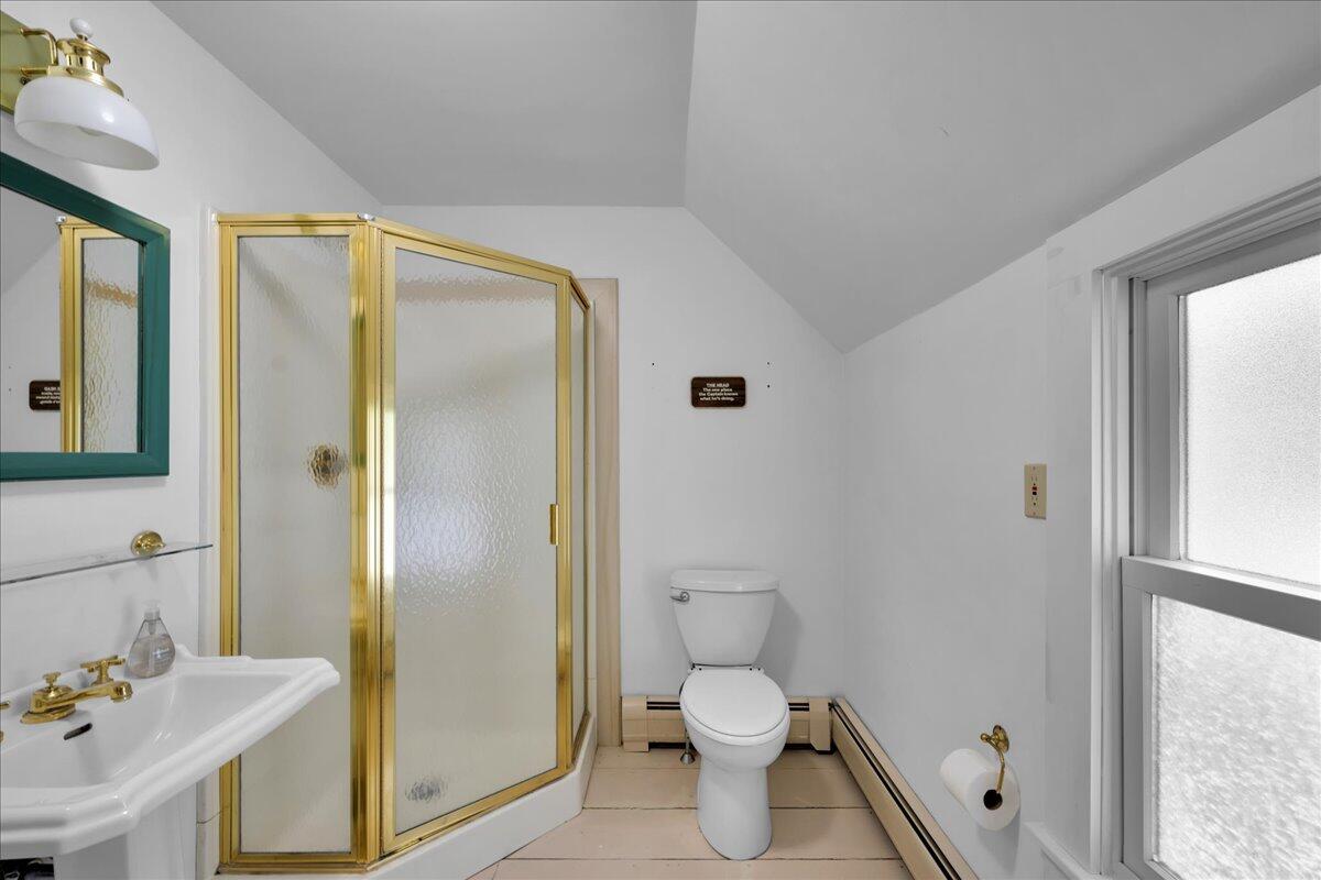 86 Water Street Castine, ME 04421 - Photo 28 of 67 23-86 Water St. (19 of 64)