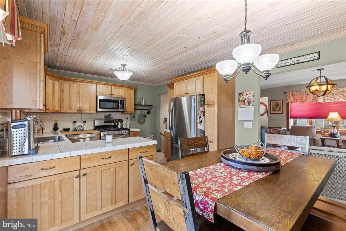 20 Running Brook Road Ewing, NJ 08638 - Photo 16 of 23