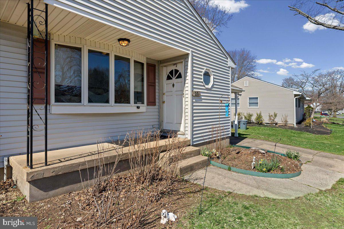 20 Running Brook Road Ewing, NJ 08638 - Photo 3 of 23