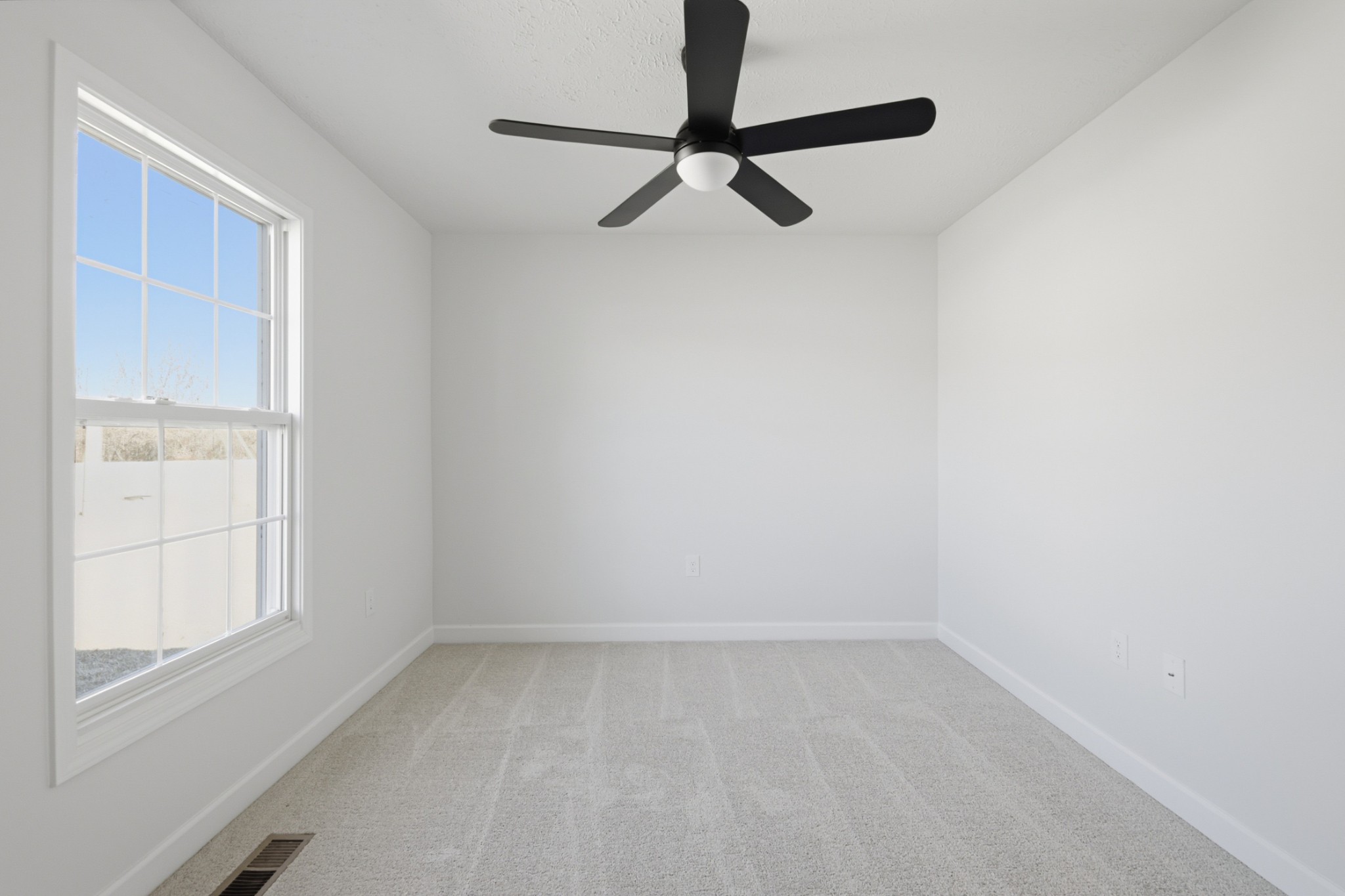 91 Creek Chase Road Manchester, TN 37355 - Photo 19 of 30 a view of a room with a window