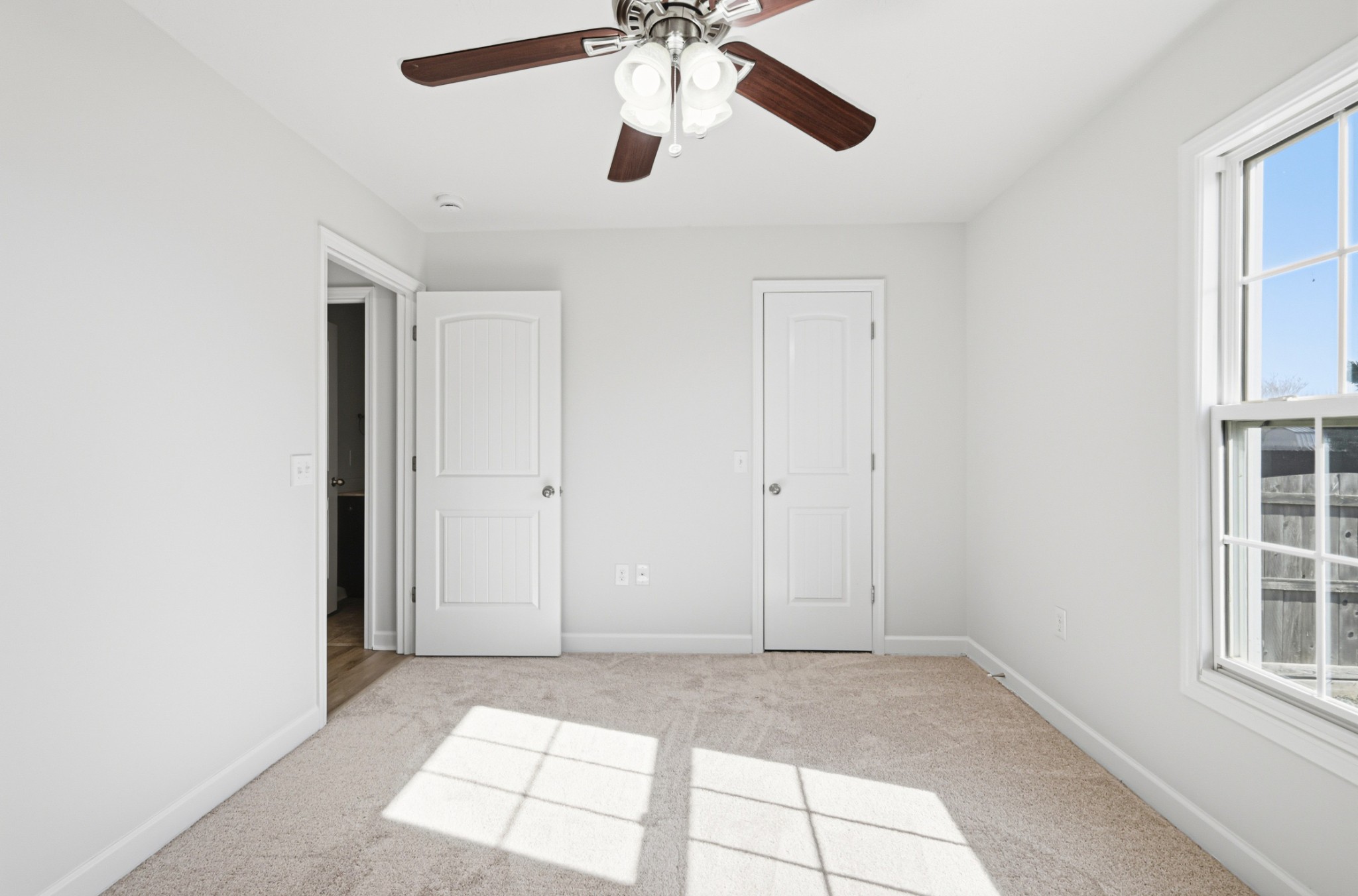 91 Creek Chase Road Manchester, TN 37355 - Photo 21 of 30 a view of an empty room with a window