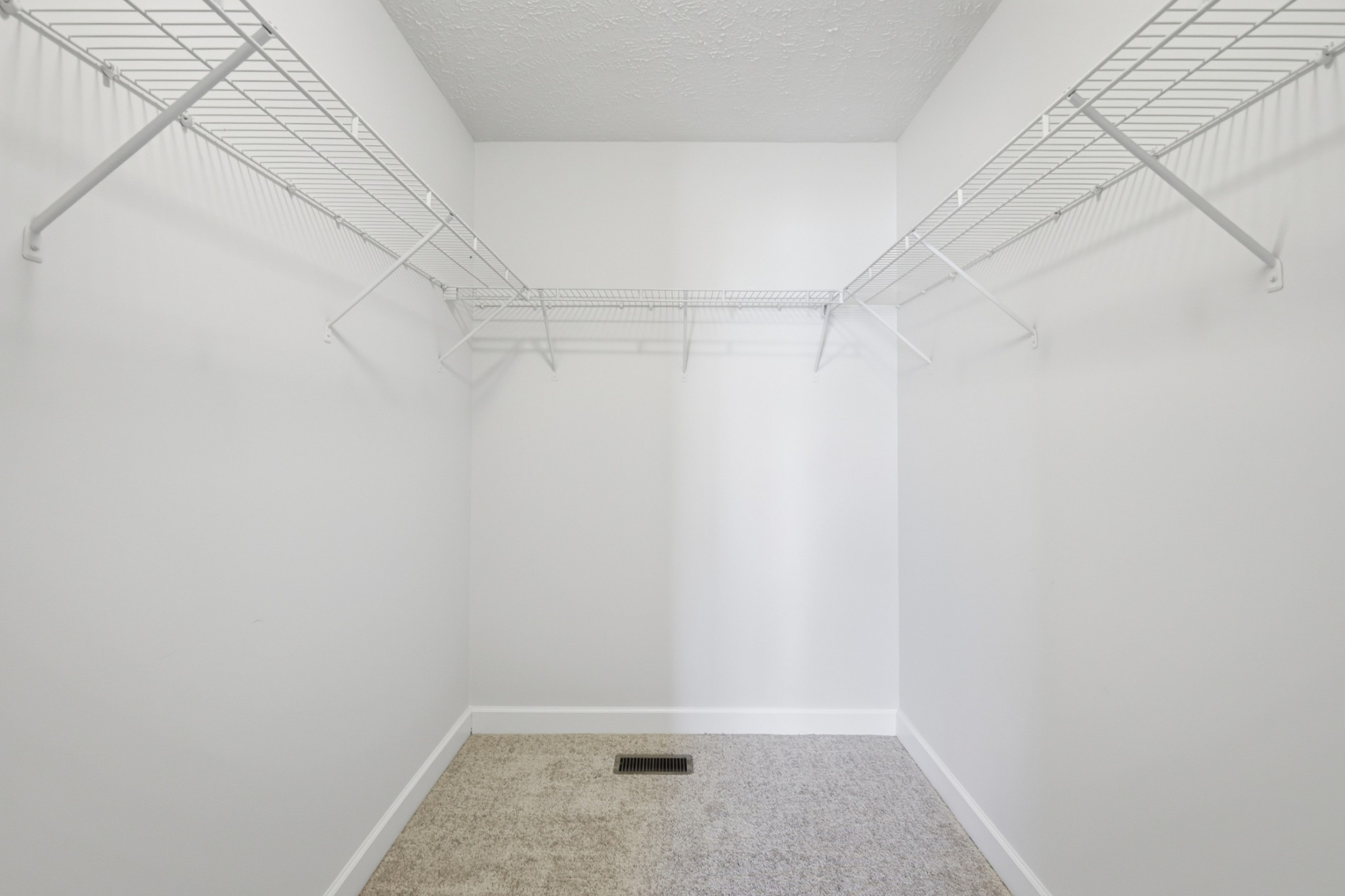 91 Creek Chase Road Manchester, TN 37355 - Photo 23 of 30 a view of a room with shelf