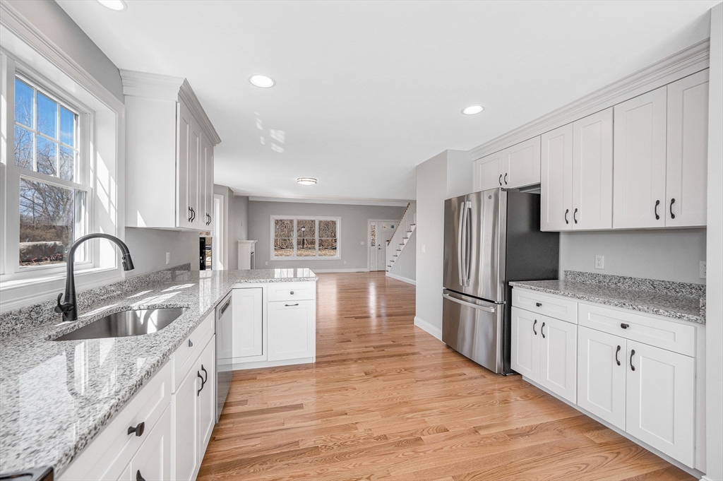 15 Lewis Farm Road, Unit 15 Dracut, MA 01826 - Photo 15 of 42