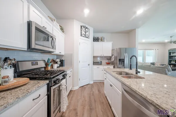 $319,000 | 13218 Fowler Drive, Walker, LA 70785