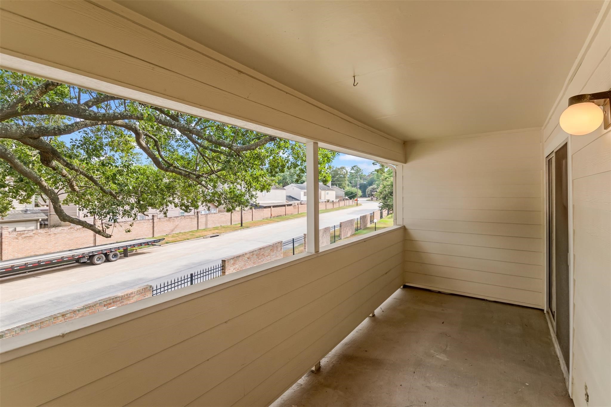 14515 Wunderlich Drive, Unit 306 Houston, TX 77069 - Photo 19 of 24 a view of a green field