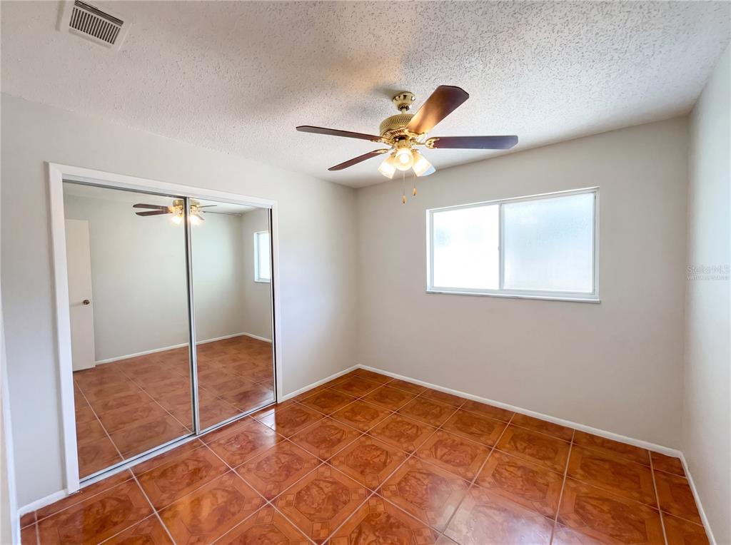 4805 Beacon Street Orlando, FL 32808 - Photo 4 of 26