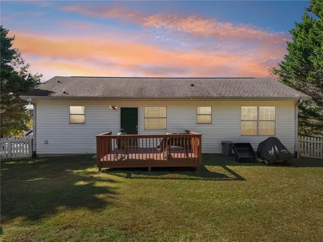 $325,000 | 111 Dawson Trace, Dawsonville, GA 30534