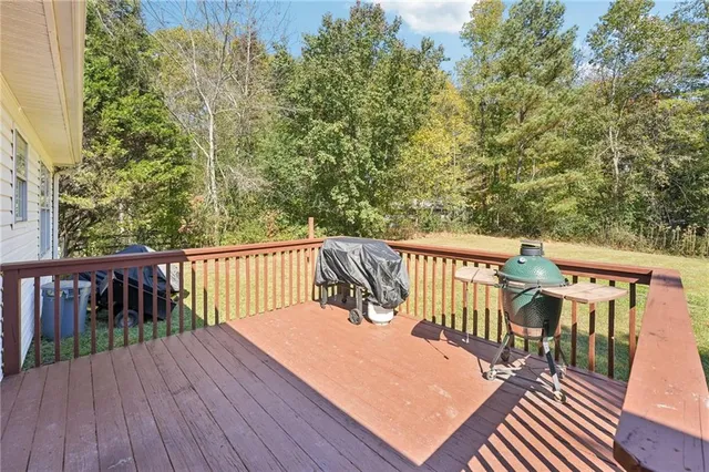 $325,000 | 111 Dawson Trace, Dawsonville, GA 30534