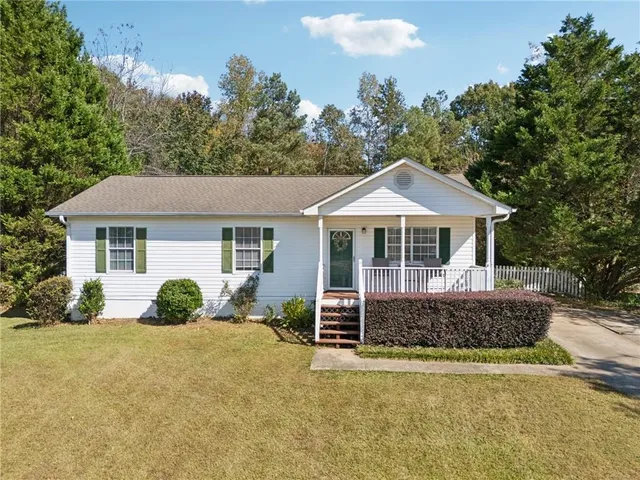 $325,000 | 111 Dawson Trace, Dawsonville, GA 30534