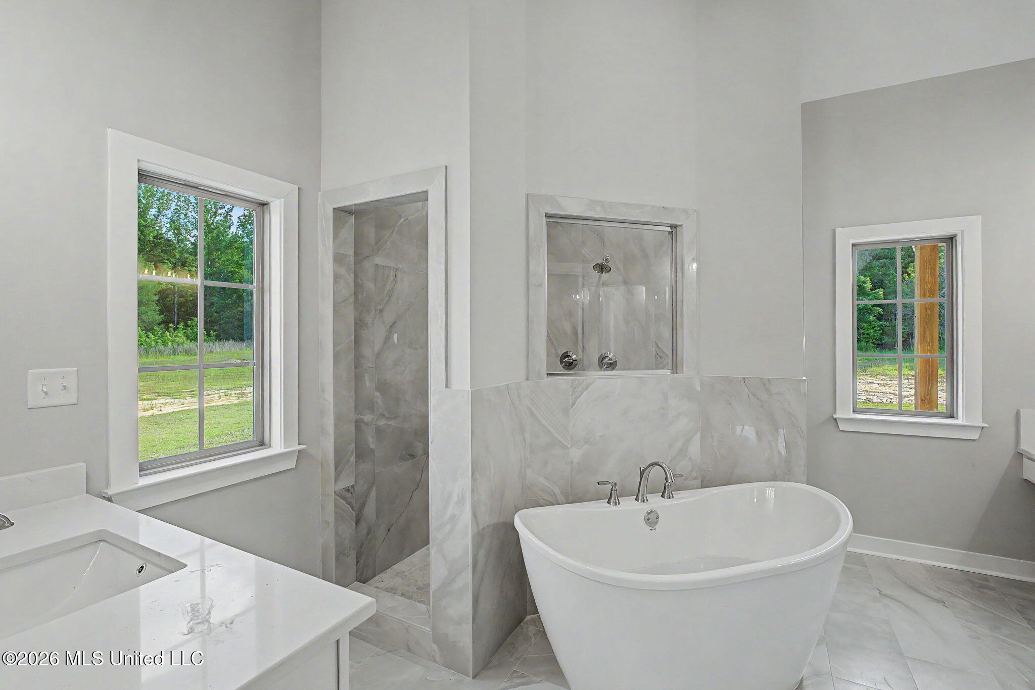 9065 Bennett Trail Hernando, MS 38632 - Photo 13 of 30 Primary Bathroom