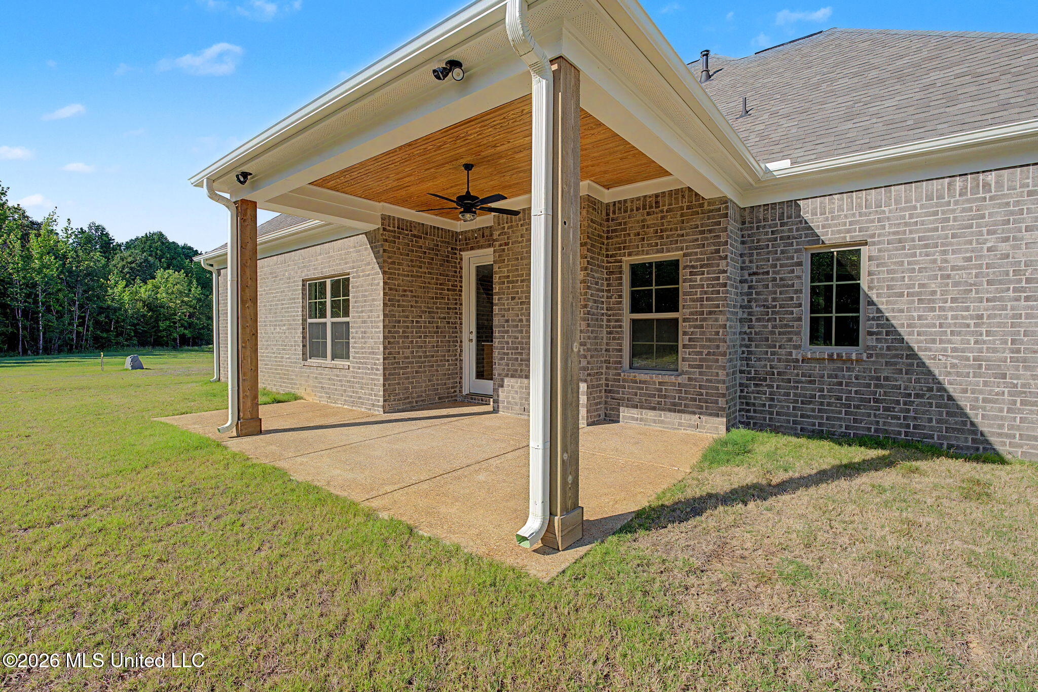 9065 Bennett Trail Hernando, MS 38632 - Photo 24 of 30 Rear Patio