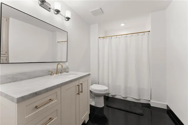 $439,500 | 2856 Woodbriar Drive, Gainesville, GA 30506