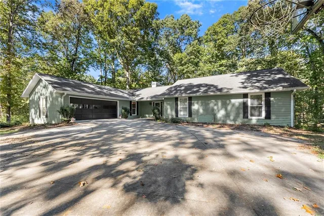 $439,500 | 2856 Woodbriar Drive, Gainesville, GA 30506