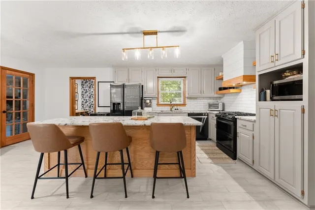 $439,500 | 2856 Woodbriar Drive, Gainesville, GA 30506