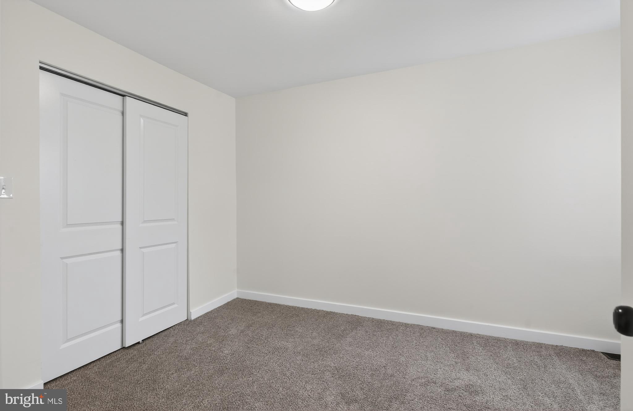 306 Walnut Street Camden, NJ 08103 - Photo 16 of 27