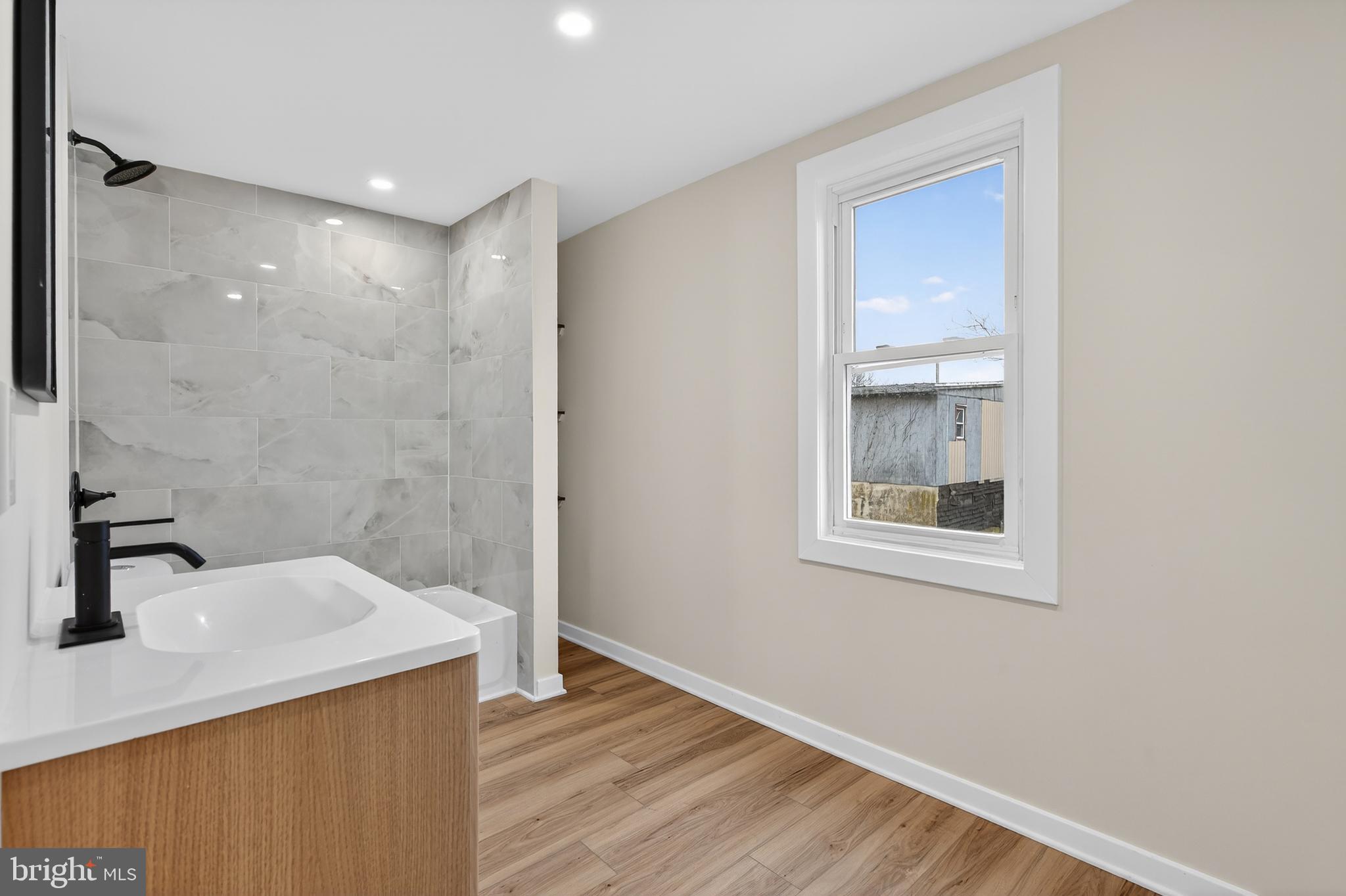 306 Walnut Street Camden, NJ 08103 - Photo 22 of 27